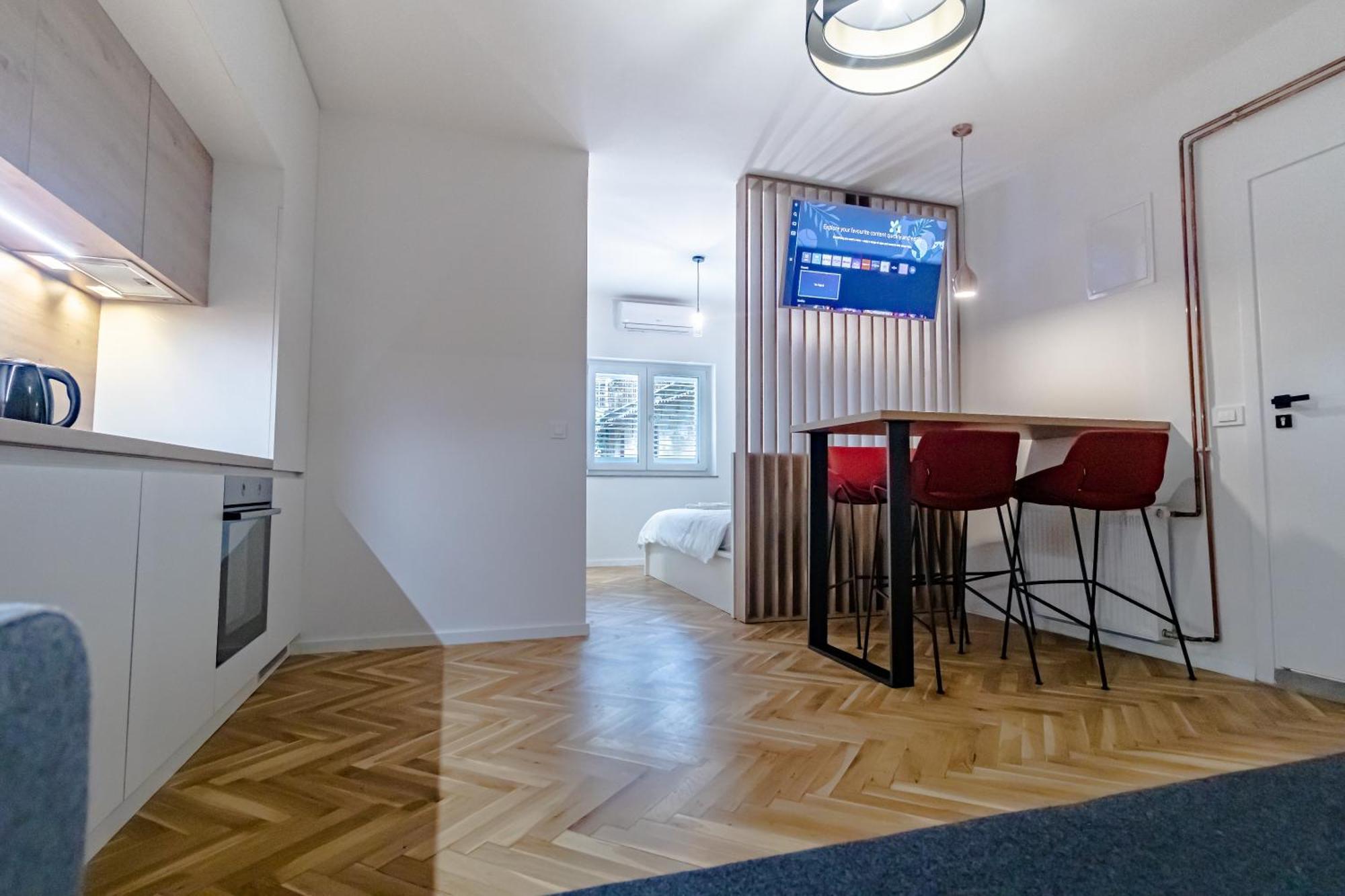 Upper Town Apartments Загреб Екстериор снимка